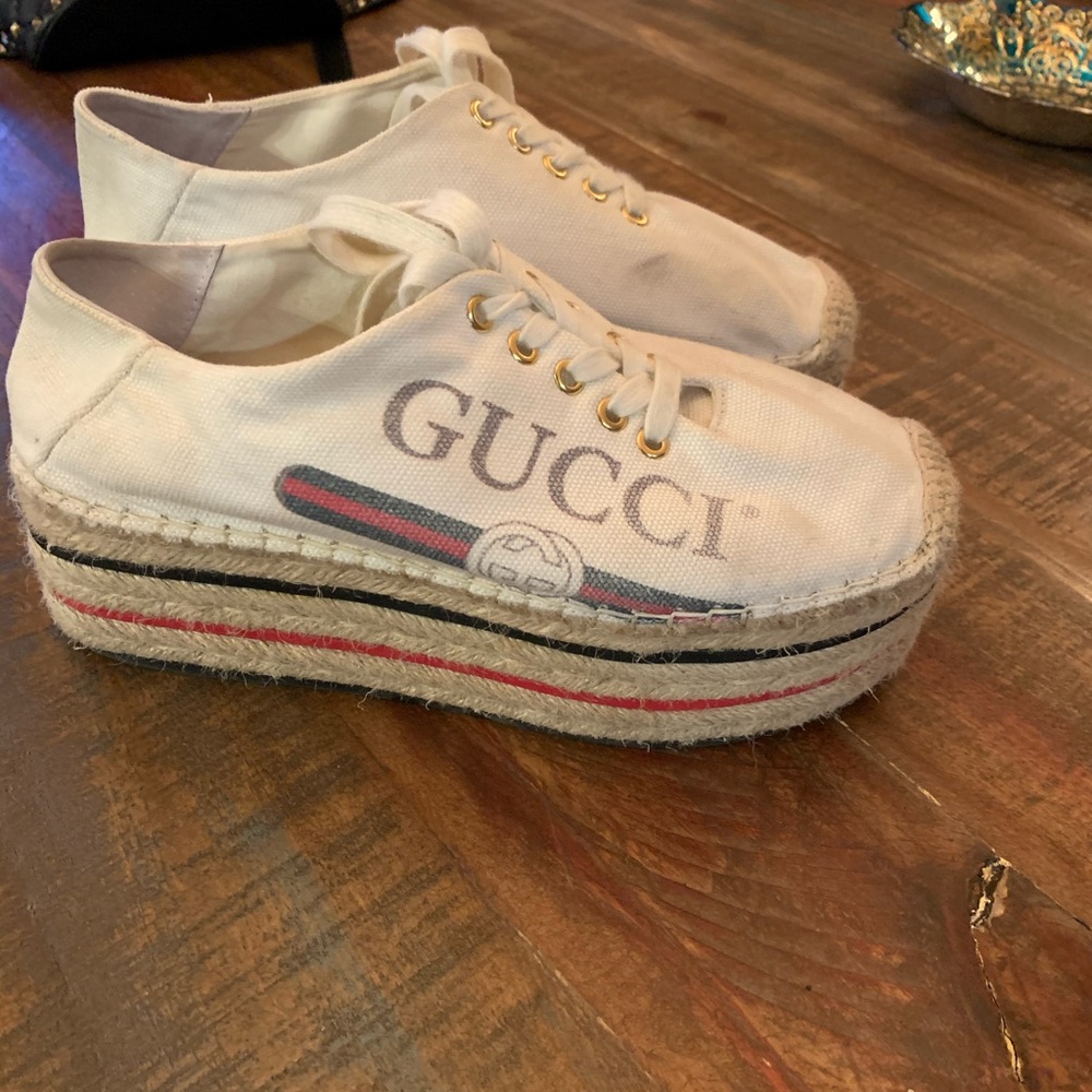 Wedge espadrilles